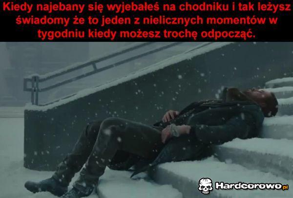 Ten moment - 1