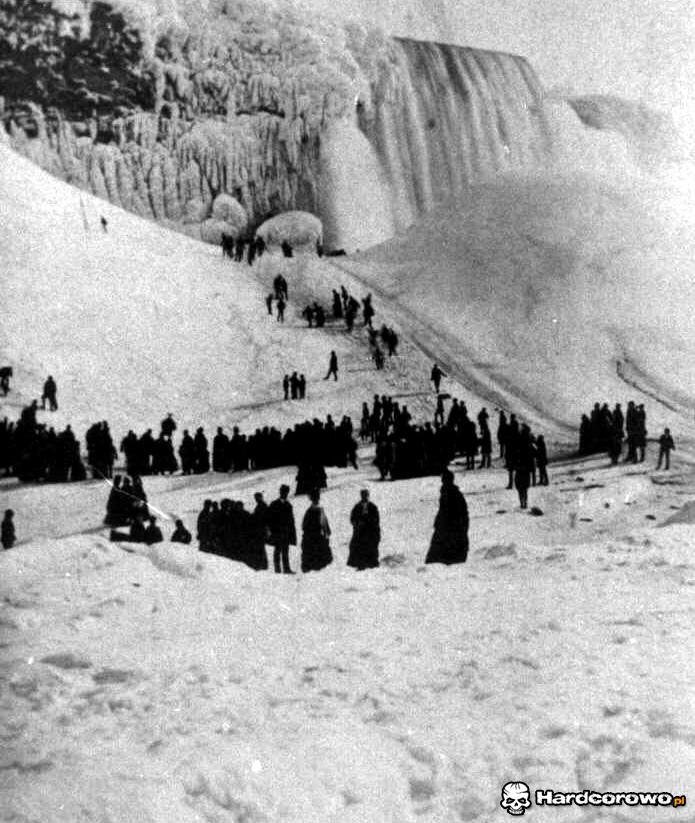 Zamarznięta Niagara - kiedyś to dopiero były hardcorowe zimy! - 1