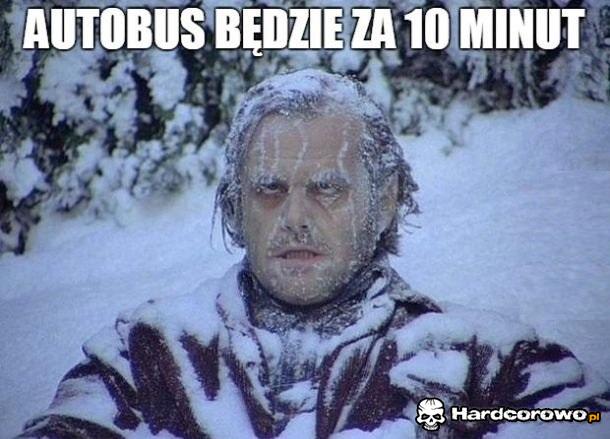 Czekanie na autobus zimą - 1