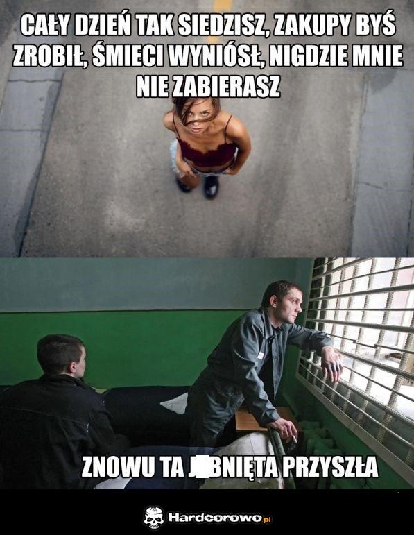 Cały dzień siedzisz - 1