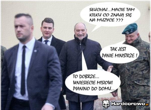 Misierewicz - 1