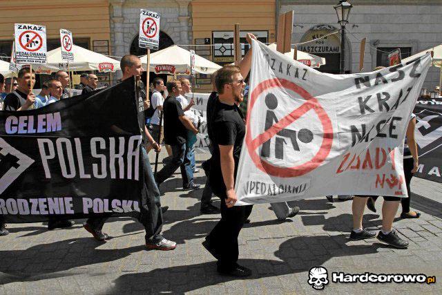 Stop pedarastii - 1