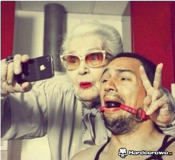 Molestowa babcia - 1