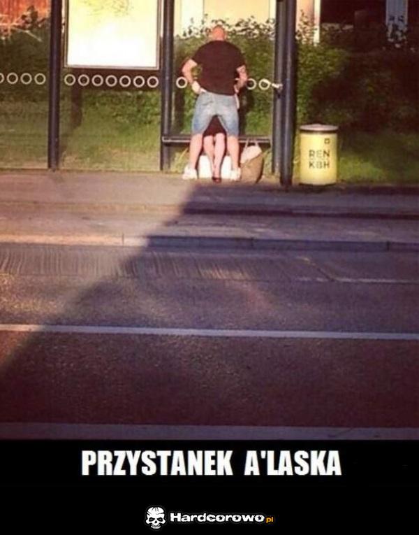Naprawiają rozporek - 1