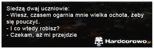 Siedzą dwaj uczniowie - 1