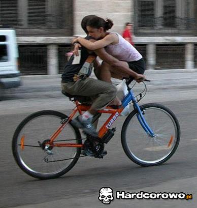 Przejażdżka rowerowa z ukochaną - 1