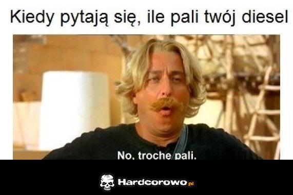 Trochę pali - 1