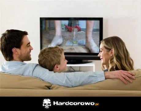 Rodzinne oglądanie TV - 1