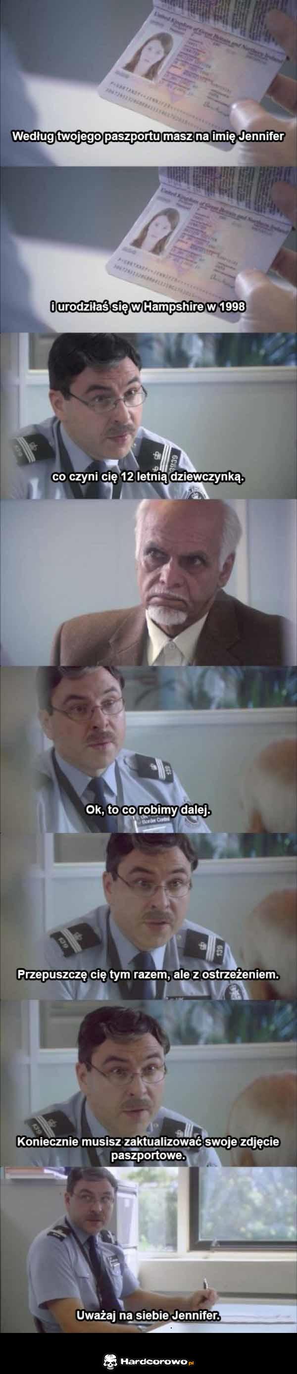 Wygląda legitymacyjnie - 1