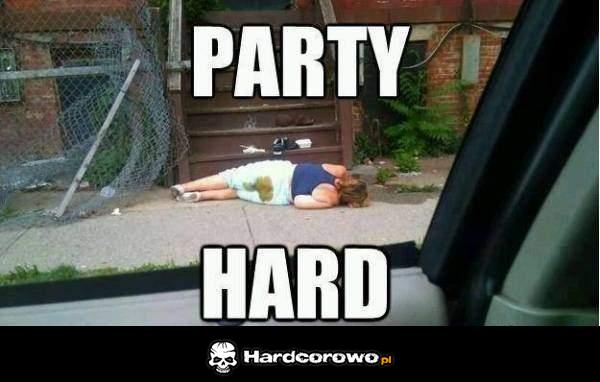 Party hard - 1