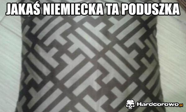 Niemiecka poduszka - 1