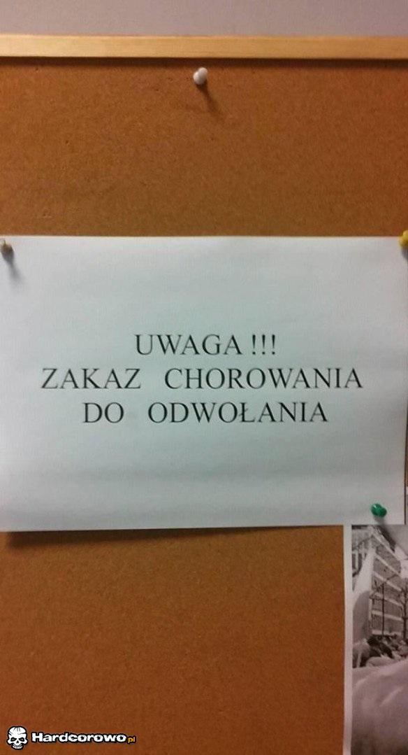 Tablica ogłoszeń w pracy - 1