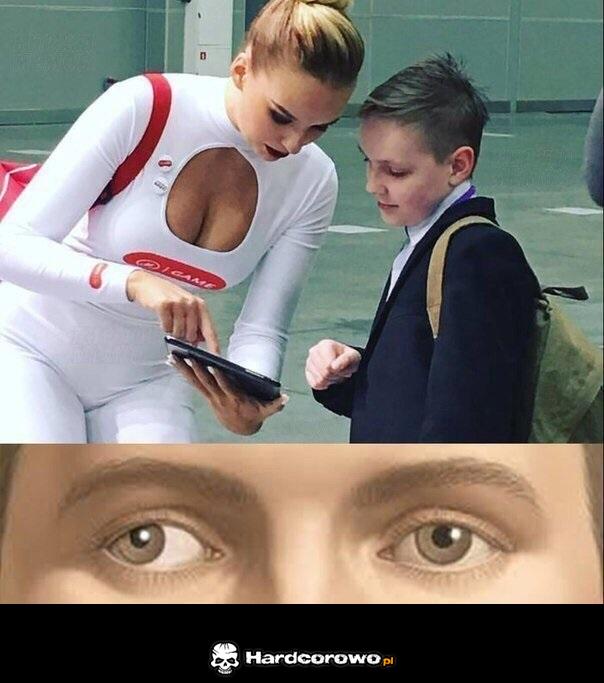 Rozwaliła mu wzrok - 1