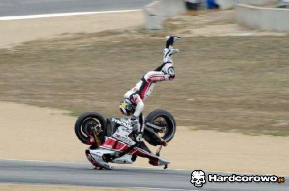 Salto na motorze  - 1
