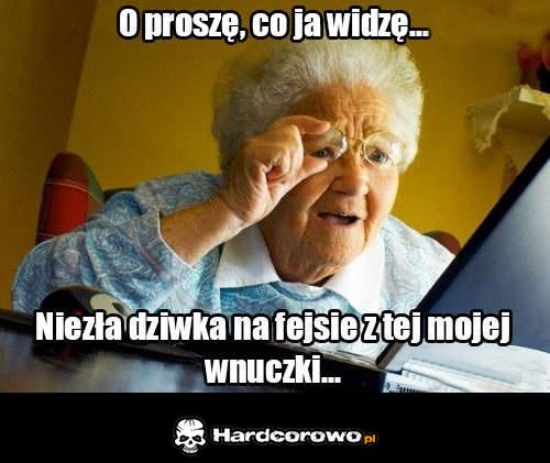 Babcia na fejsie  - 1