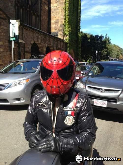 Kask Spidermana  - 1