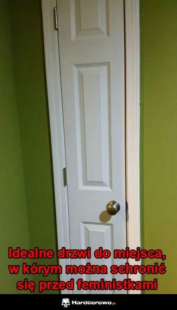 Nie zmieszczą się - 1