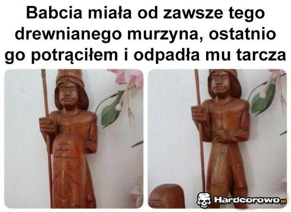 Drewniany murzyn - 1