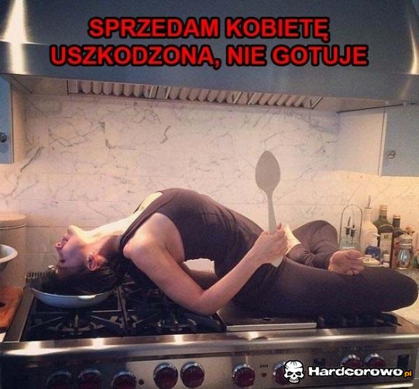 Sprzedam kobietę - 1