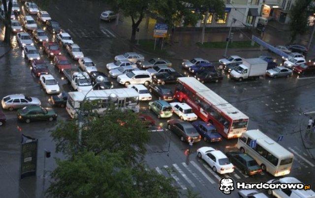 Gdy nawali sygnalizacja świetlna - 1