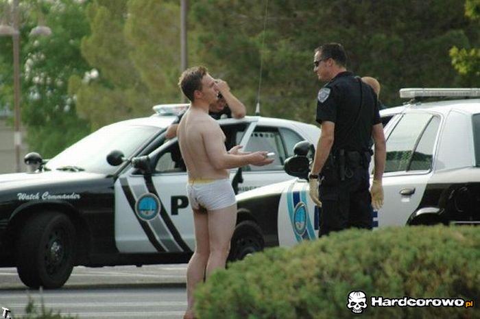 Przestraszył się policji - 1