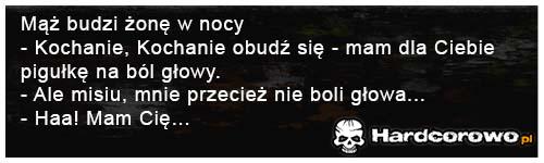 Mąż budzi żonę w nocy - 1