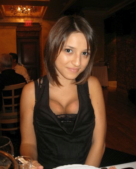Duży dekolt  - 1