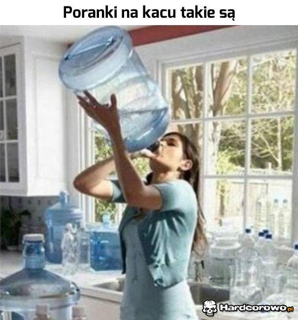 Poranki na kacu takie są - 1