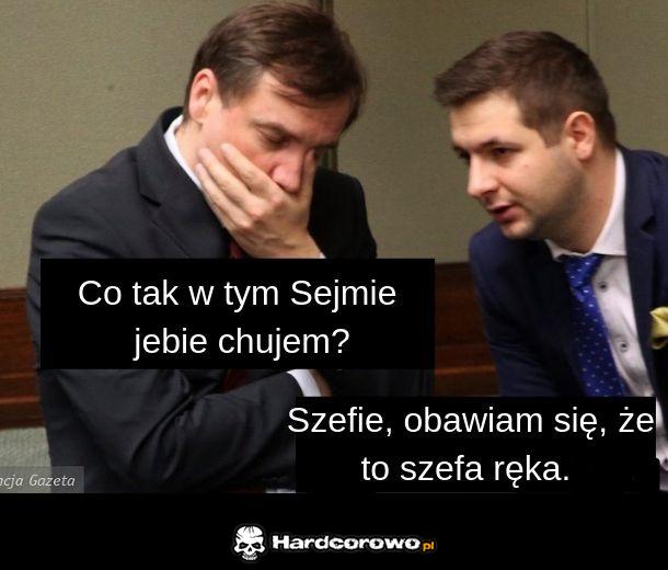 Niesmak jednak pozostał - 1