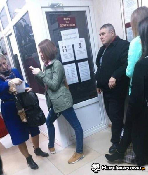 Coś z nią nie tak - 1