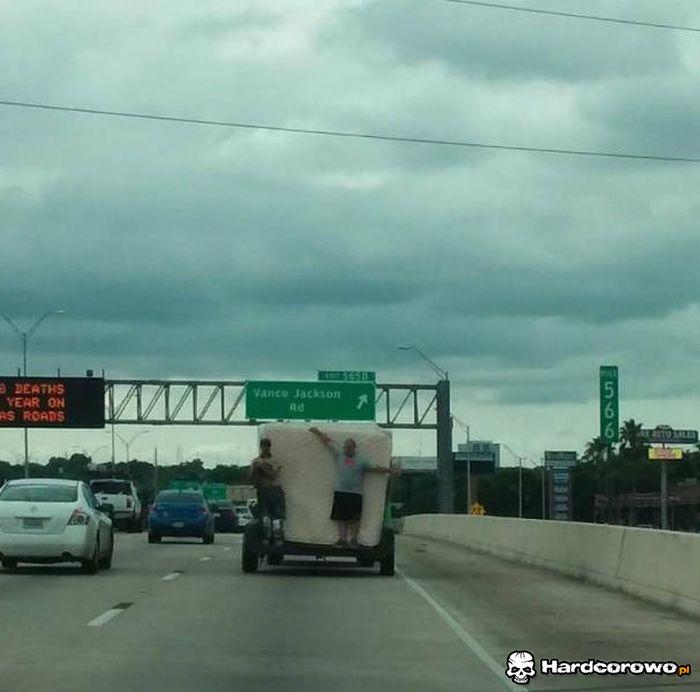 Klamry bezpieczeństwa - 1