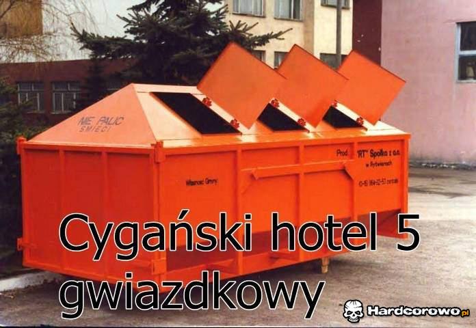 Cygański hotel  - 1