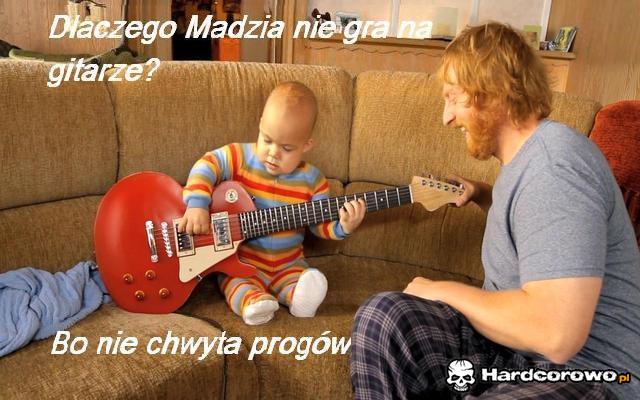Gitarzystka Madzia - 1