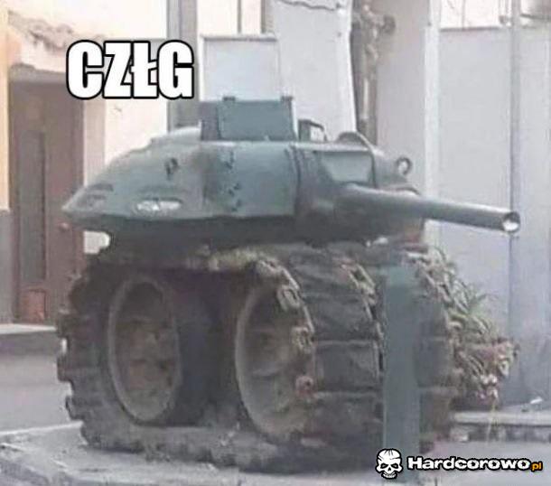 Dziwny czołg - 1