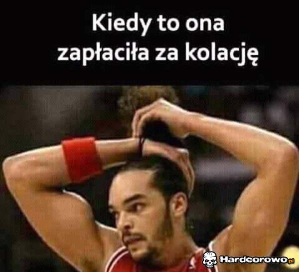 Gdy ona płaci za kolację - 1