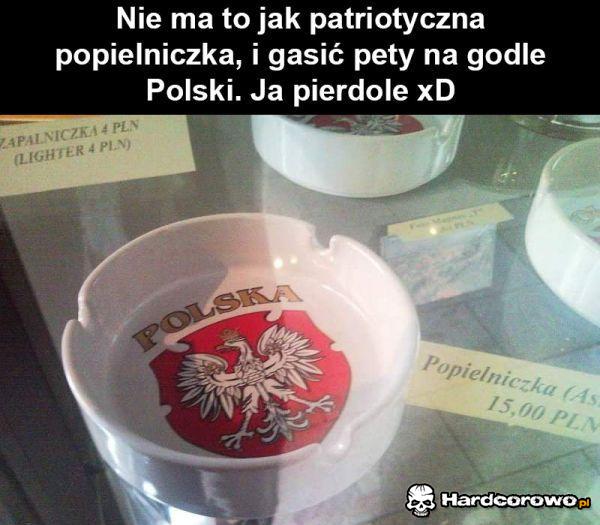 Patriotyczna popielniczka - 1