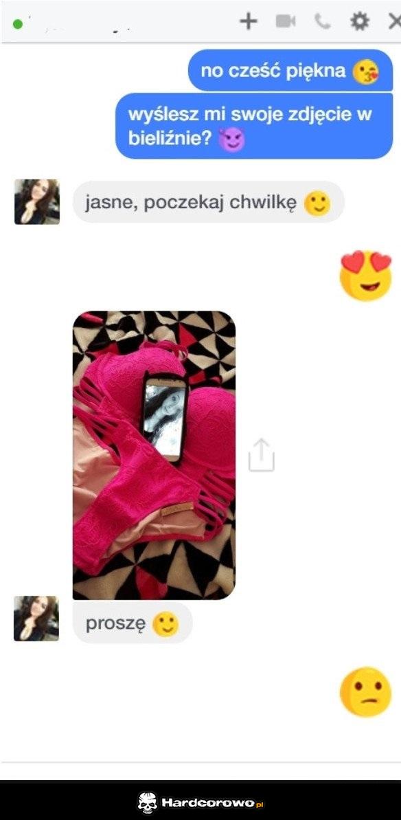 Zdjęcie w bieliźnie - 1