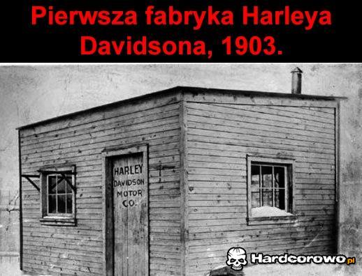 Pierwsza fabryka  - 1