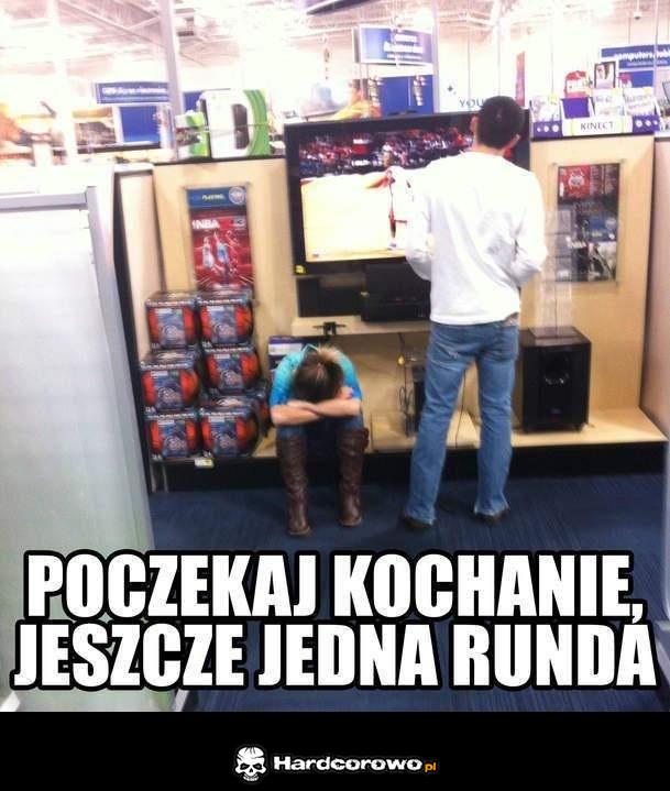 Facet lubi sobie pograć - 1