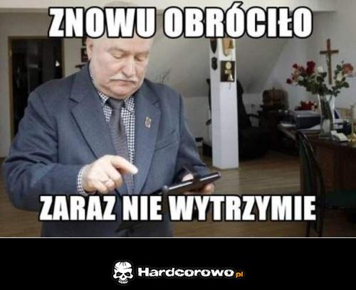 Znowu obróciło  - 1