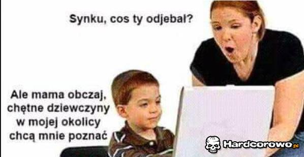 Dziecko przy kompie - 1