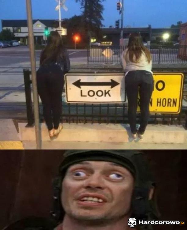 Patrz w dwie strony - 1