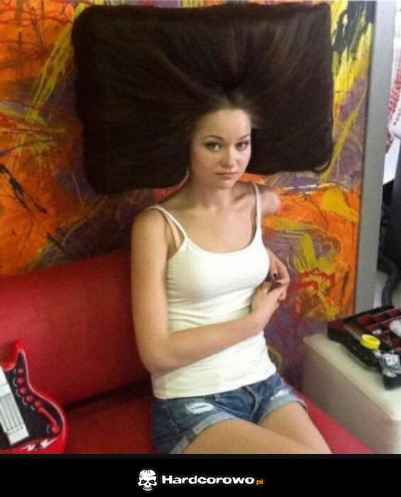 Jak wkurzyc ludzi w kinie - 1