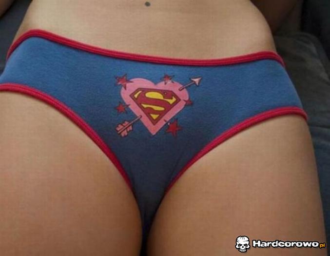 Supergirls - 9
