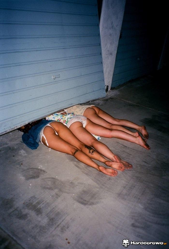 Imprezowe śpioszki - 1