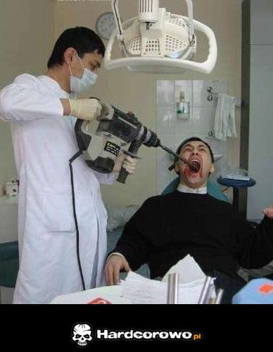 Dentysta sadysta  - 1