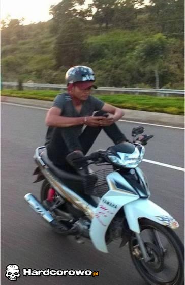 Muszę jej odpisać - 1