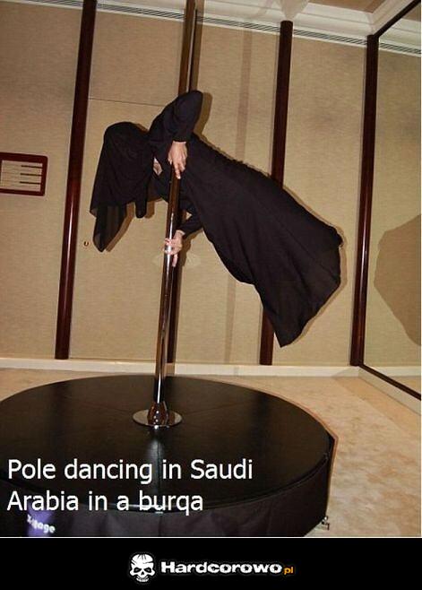 Taniec na rurze w Arabii Saudyjskiej - 1