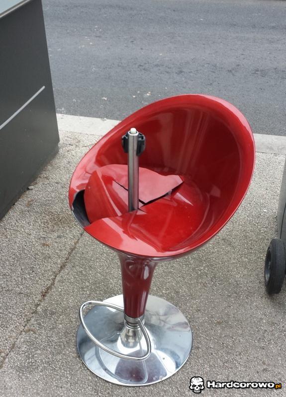 To musiało zaboleć! - 1