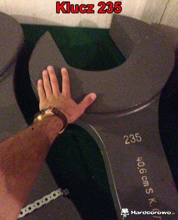 Klucz - 1